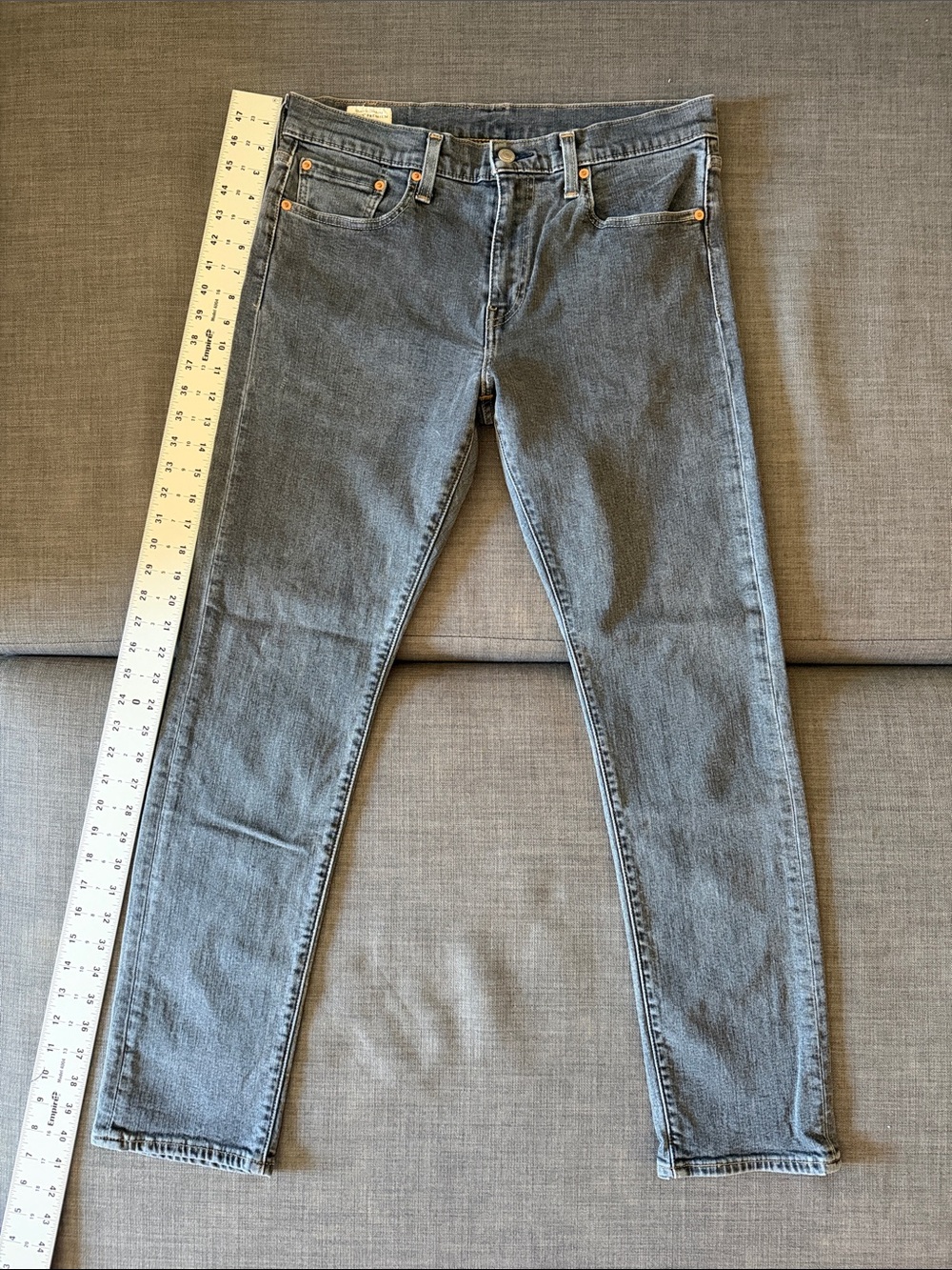 Levi's 502 32x32 Jeans in Washed Gray-Blue